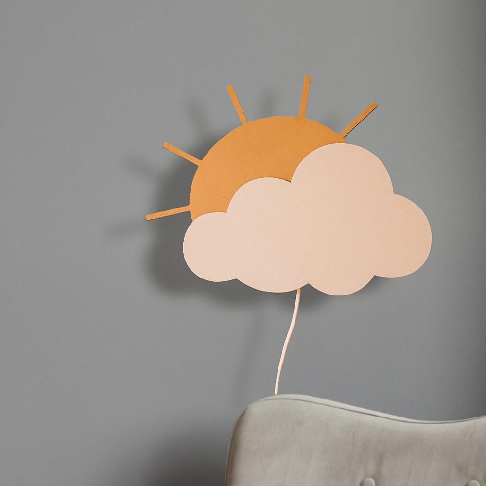 Wandlampe Sonne und Wolke aus Holz