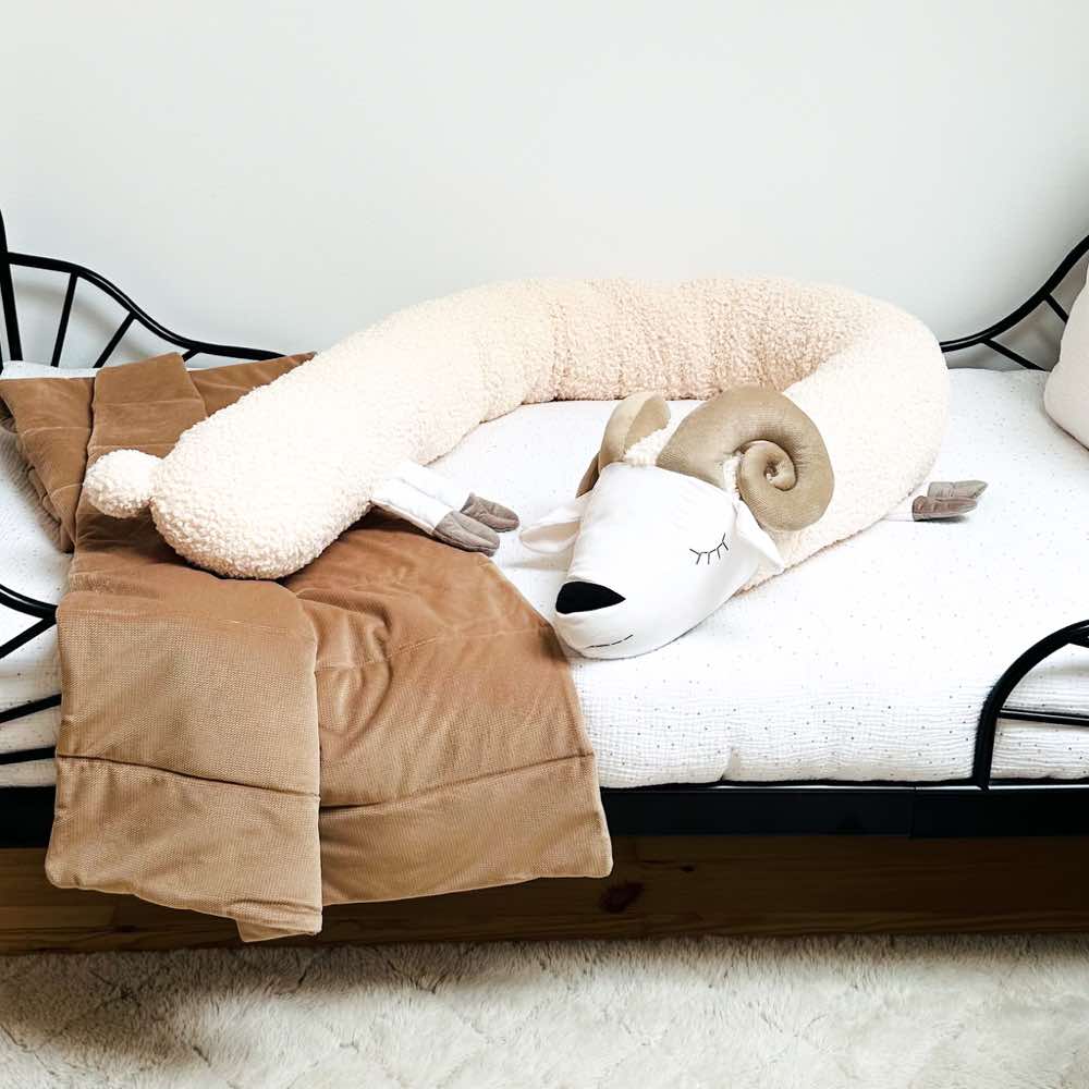 Bettschlange & Spielkissen Bappa das Lamm