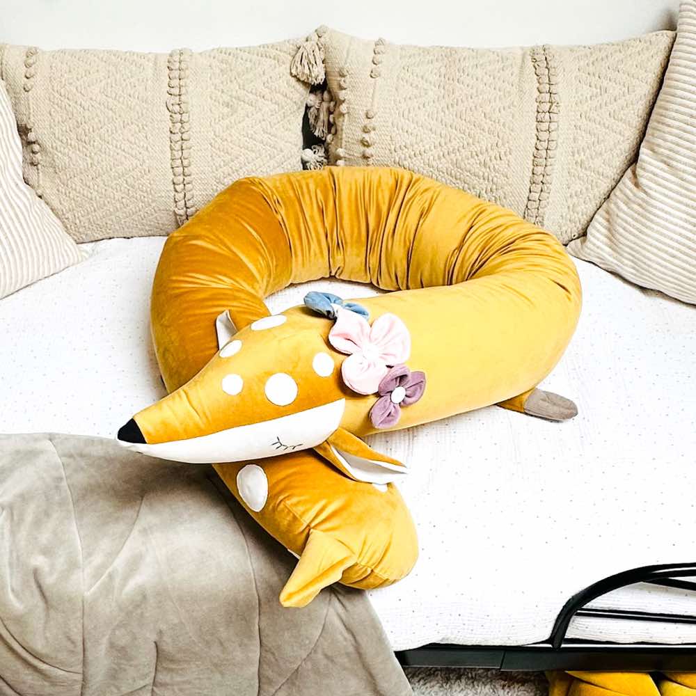 Bettschlange & Spielkissen Fianna die Ricke