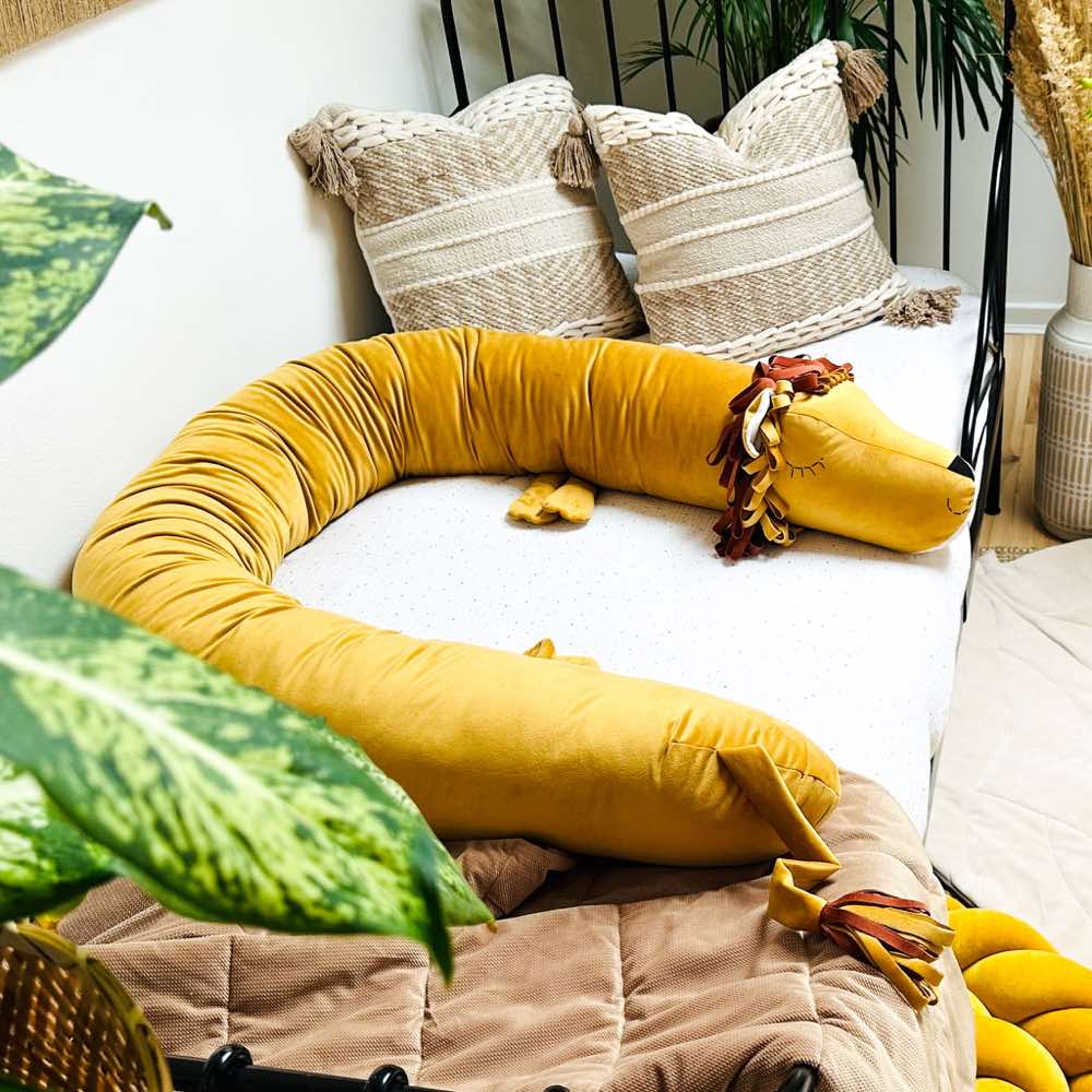 Bettschlange & Spielkissen Tau der Löwe